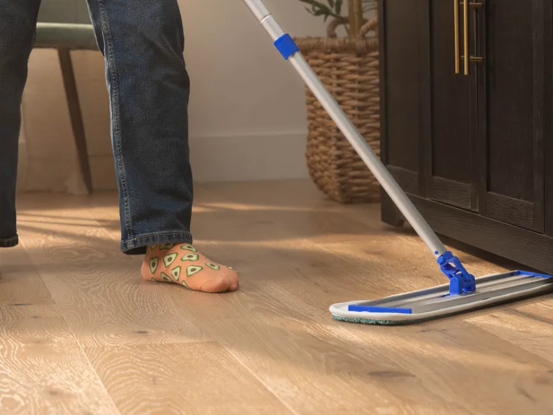 Hardwood Clean Swiffer 800x600