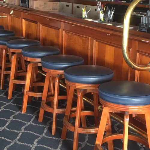 Hemphills-Yacht-Club-Bar-Nautical-Carpeting-1600x800